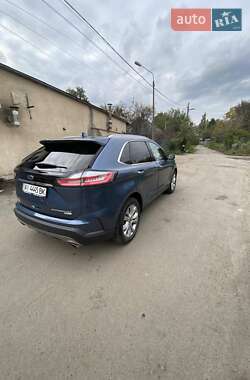 Внедорожник / Кроссовер Ford Edge 2019 в 