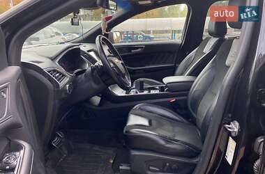 Позашляховик / Кросовер Ford Edge 2019 в 