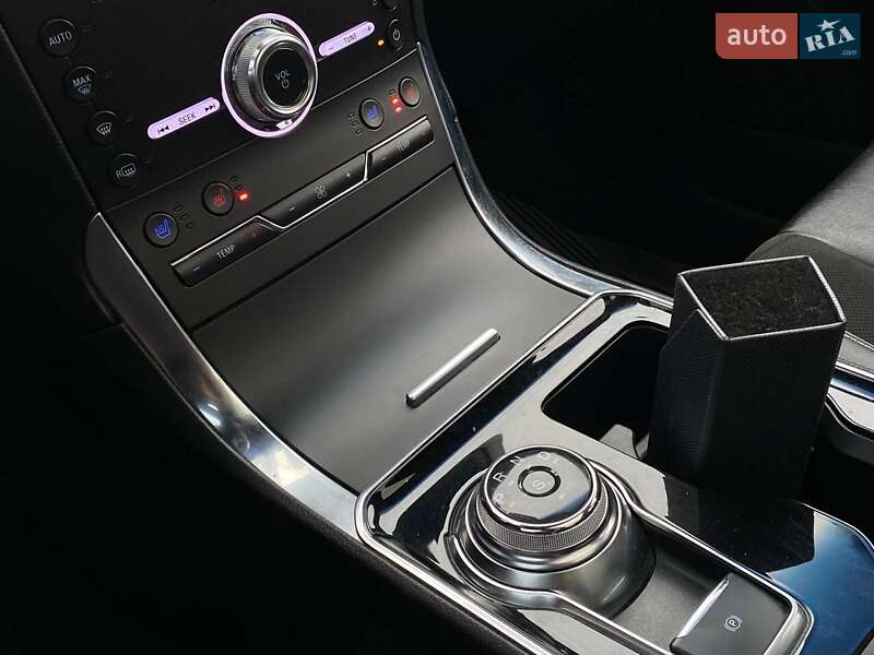 Позашляховик / Кросовер Ford Edge 2019 в Києві
