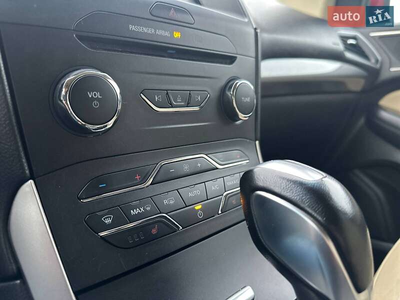 Позашляховик / Кросовер Ford Edge 2015 в Тернополі фото 47 Позашляховик / Кросовер Ford Edge 2015 в Тернополі