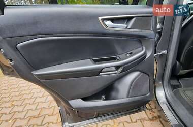 Внедорожник / Кроссовер Ford Edge 2015 в 