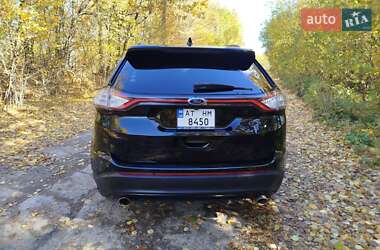 Позашляховик / Кросовер Ford Edge 2016 в 
