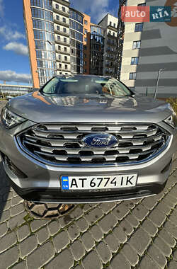 Позашляховик / Кросовер Ford Edge 2020 в 