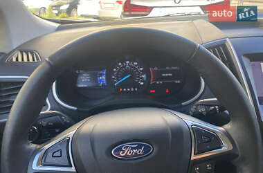 Позашляховик / Кросовер Ford Edge 2020 в 