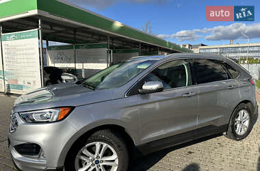 Позашляховик / Кросовер Ford Edge 2020 в 