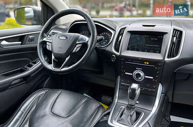 Позашляховик / Кросовер Ford Edge 2017 в 