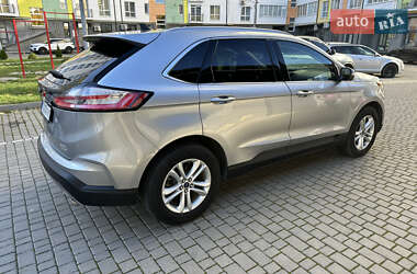 Позашляховик / Кросовер Ford Edge 2020 в 