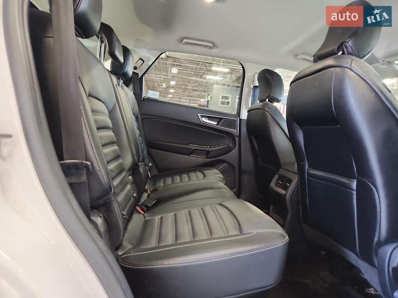Позашляховик / Кросовер Ford Edge 2016 в Львові