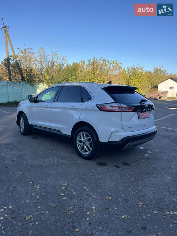 Позашляховик / Кросовер Ford Edge 2022 в Дубні