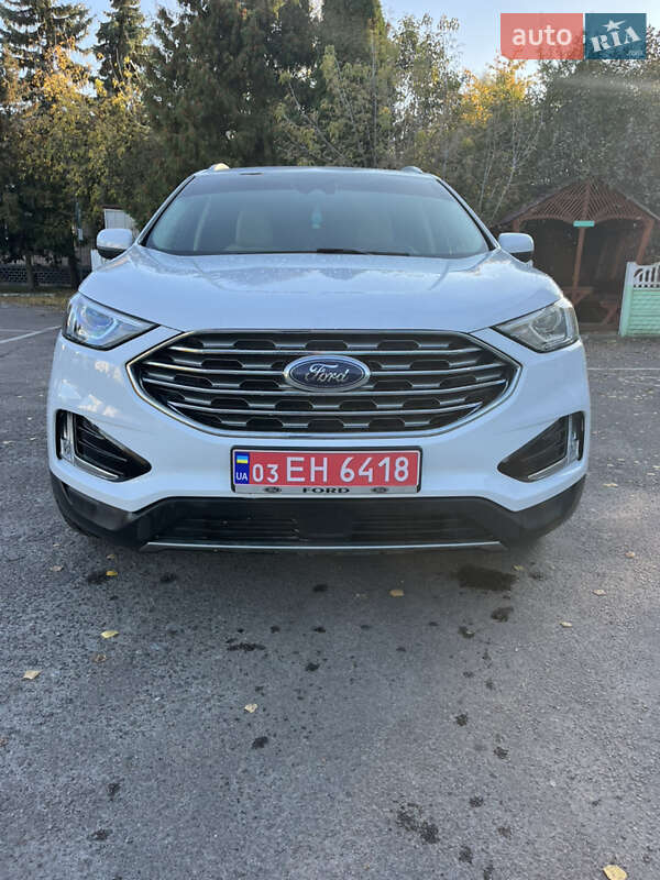 Позашляховик / Кросовер Ford Edge 2022 в Дубні