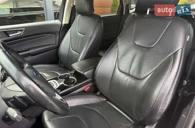 Позашляховик / Кросовер Ford Edge 2017 в  фото 33 Позашляховик / Кросовер Ford Edge 2017 в