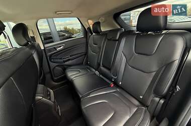 Позашляховик / Кросовер Ford Edge 2017 в  фото 37 Позашляховик / Кросовер Ford Edge 2017 в