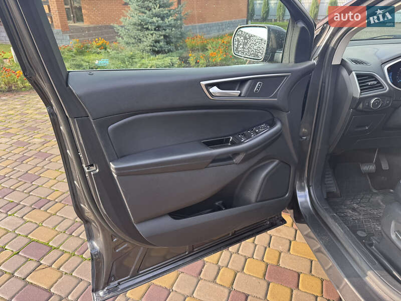 Позашляховик / Кросовер Ford Edge 2016 в Києві