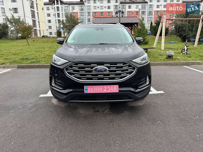 Позашляховик / Кросовер Ford Edge 2020 в Рівному