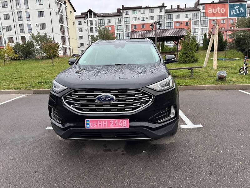 Позашляховик / Кросовер Ford Edge 2020 в Рівному