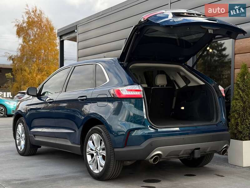 Позашляховик / Кросовер Ford Edge 2020 в Рівному