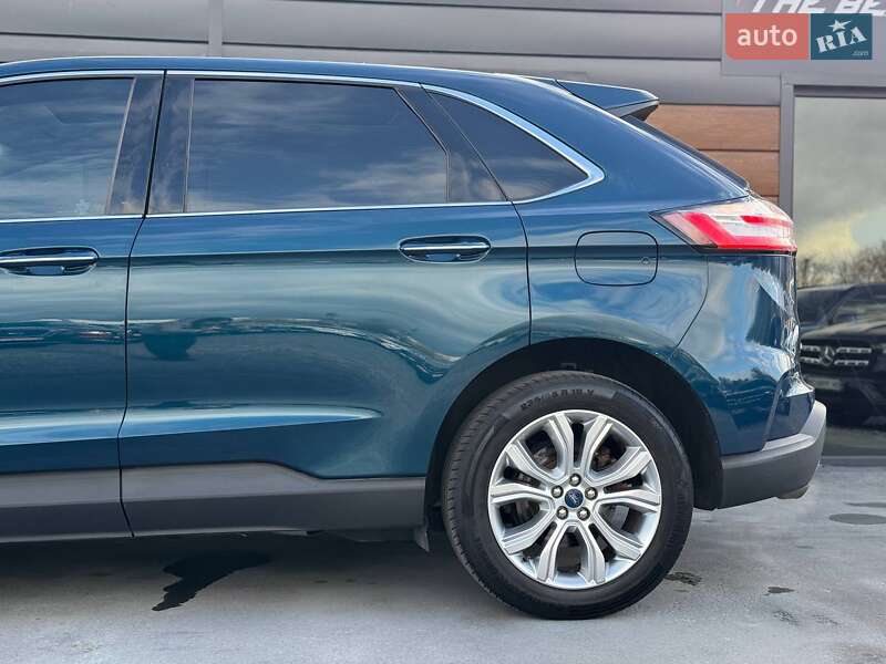 Позашляховик / Кросовер Ford Edge 2020 в Рівному