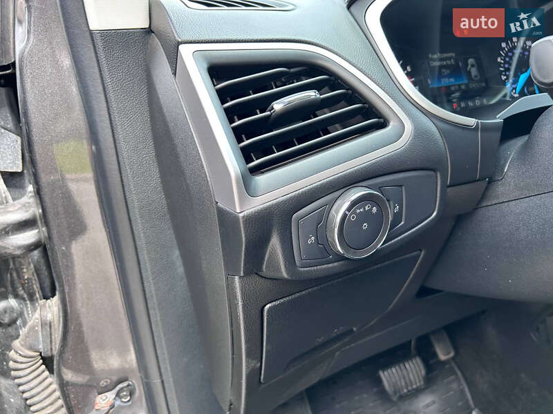 Позашляховик / Кросовер Ford Edge 2018 в Києві фото 39 Позашляховик / Кросовер Ford Edge 2018 в Києві