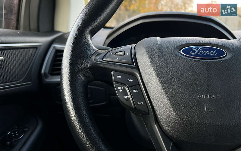 Внедорожник / Кроссовер Ford Edge 2016 в Львове