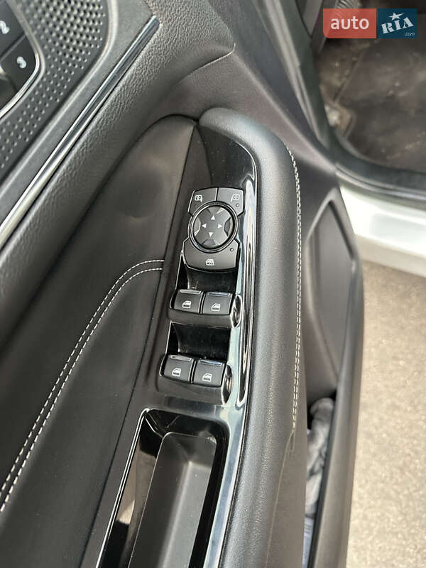 Внедорожник / Кроссовер Ford Edge 2019 в Броварах