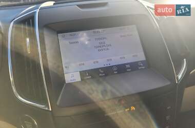 Позашляховик / Кросовер Ford Edge 2020 в Чорткові