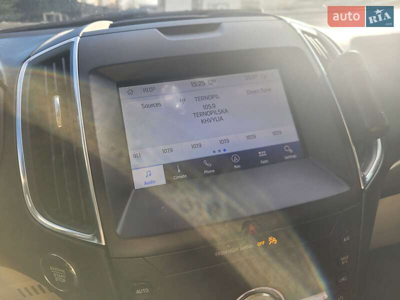 Позашляховик / Кросовер Ford Edge 2020 в Чорткові