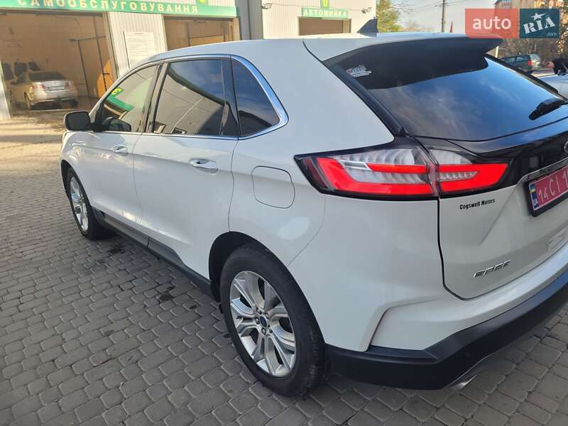 Позашляховик / Кросовер Ford Edge 2020 в Чорткові