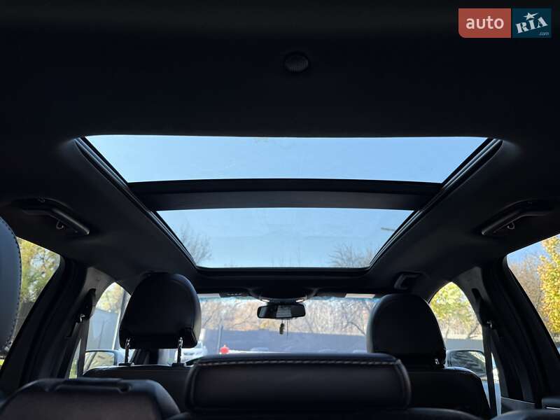 Позашляховик / Кросовер Ford Edge 2019 в Києві