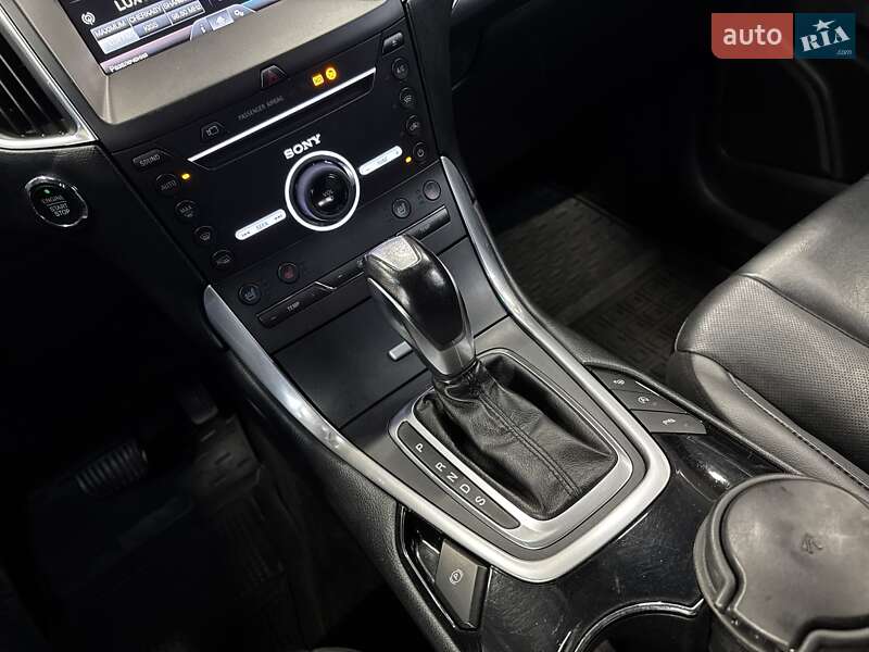 Позашляховик / Кросовер Ford Edge 2016 в Києві