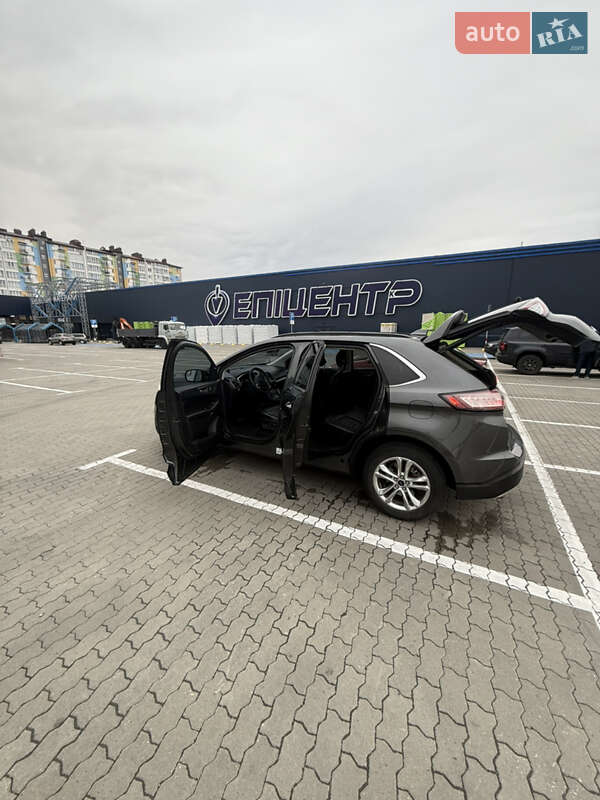 Позашляховик / Кросовер Ford Edge 2015 в Івано-Франківську