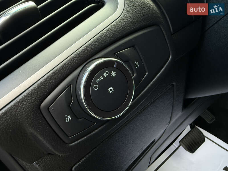 Позашляховик / Кросовер Ford Edge 2018 в Дрогобичі