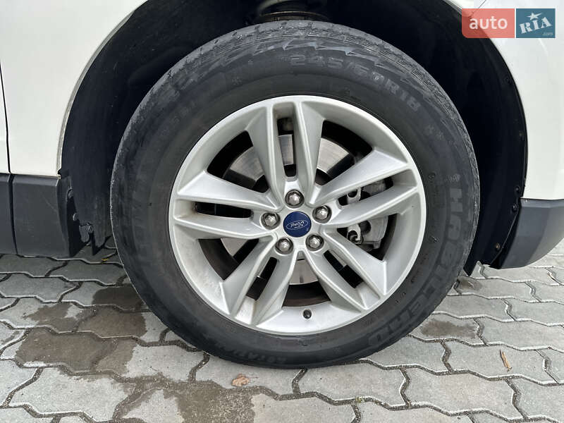 Позашляховик / Кросовер Ford Edge 2016 в Львові