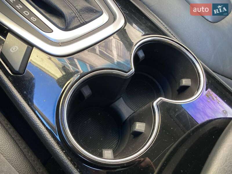 Позашляховик / Кросовер Ford Edge 2016 в Ковелі