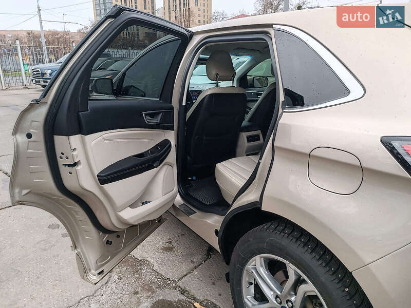 Позашляховик / Кросовер Ford Edge 2017 в Харкові