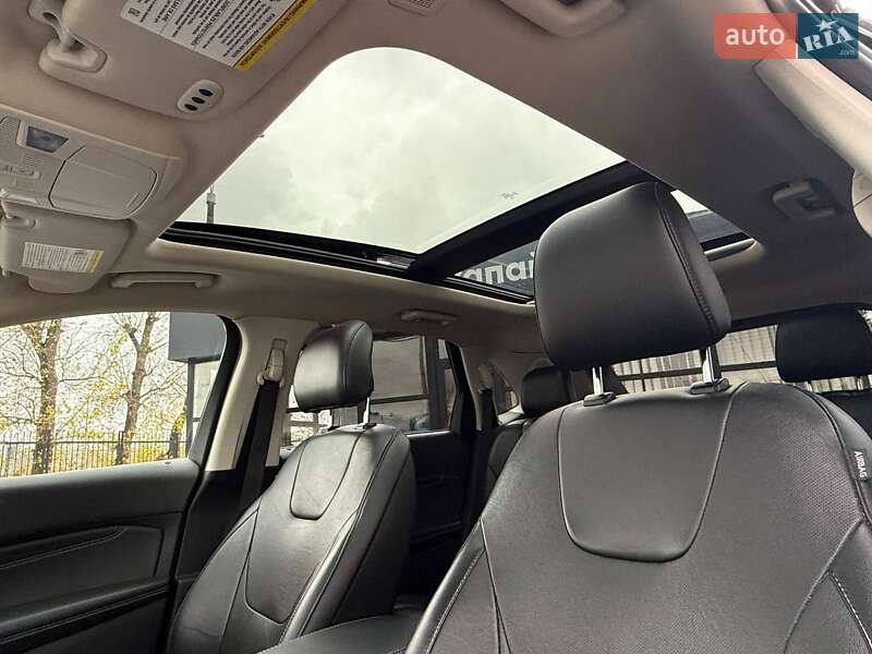 Позашляховик / Кросовер Ford Edge 2020 в Києві