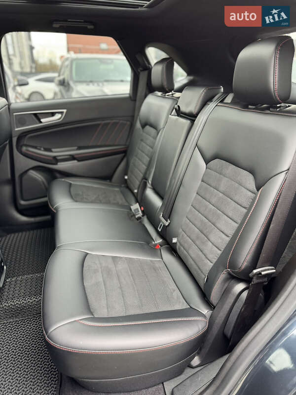 Позашляховик / Кросовер Ford Edge 2023 в Івано-Франківську