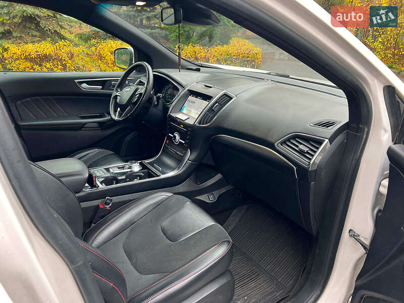 Внедорожник / Кроссовер Ford Edge 2019 в Киеве