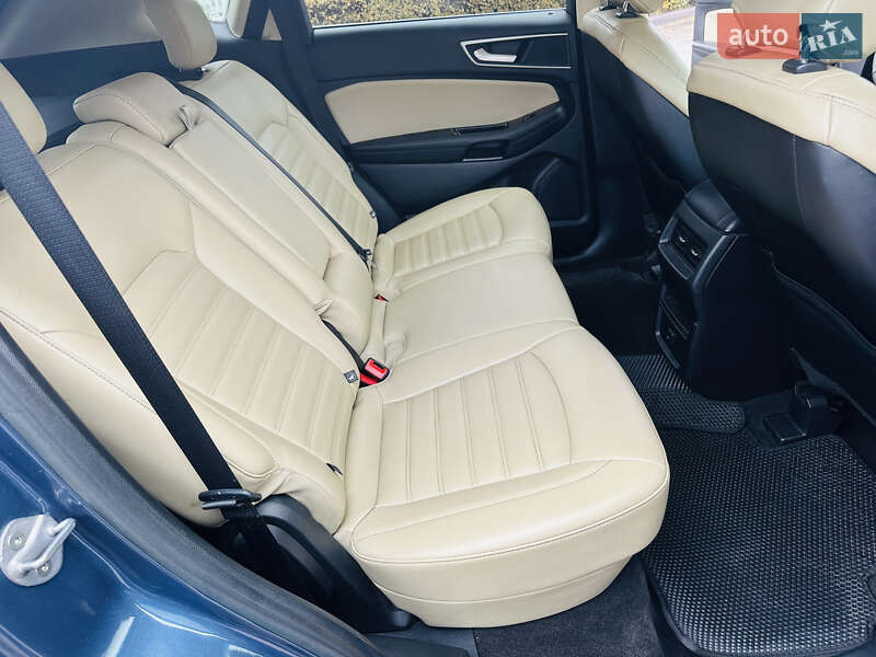 Внедорожник / Кроссовер Ford Edge 2018 в Каменском