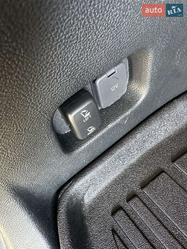 Позашляховик / Кросовер Ford Edge 2021 в Одесі фото 42 Позашляховик / Кросовер Ford Edge 2021 в Одесі