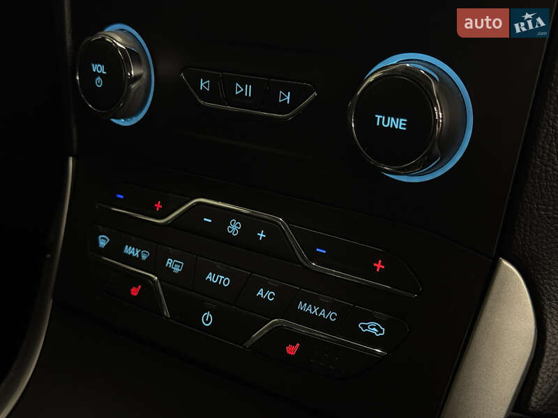 Внедорожник / Кроссовер Ford Edge 2020 в Николаеве