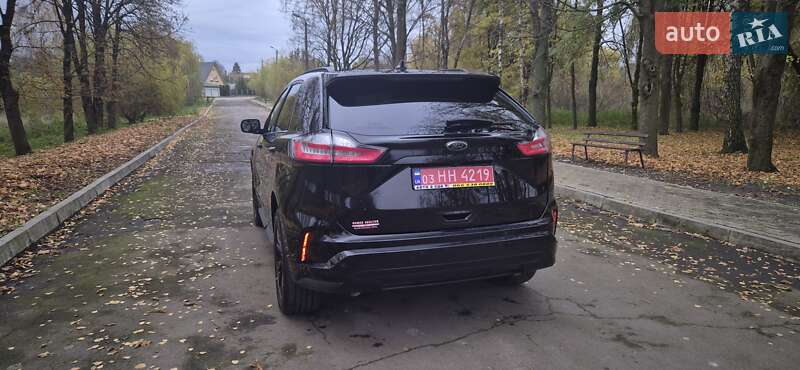 Позашляховик / Кросовер Ford Edge 2022 в Дубні