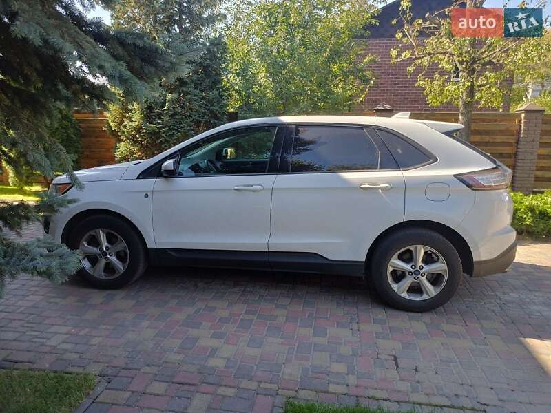 Внедорожник / Кроссовер Ford Edge 2016 в Киеве