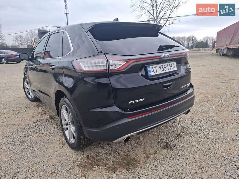 Позашляховик / Кросовер Ford Edge 2017 в Калуші
