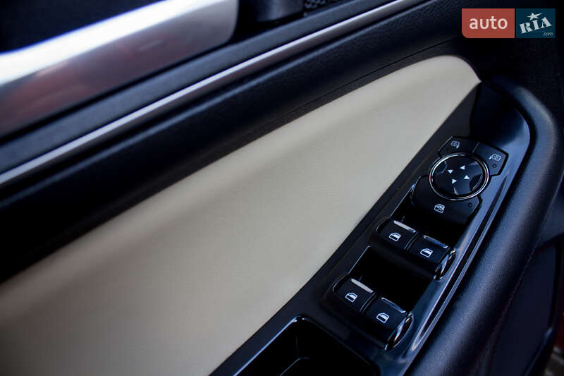 Внедорожник / Кроссовер Ford Edge 2017 в Жовкве