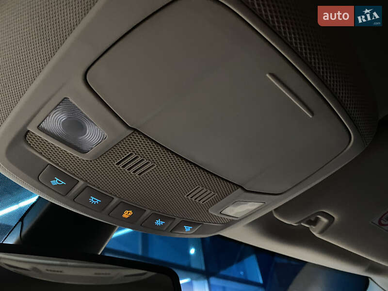 Позашляховик / Кросовер Ford Edge 2016 в Одесі