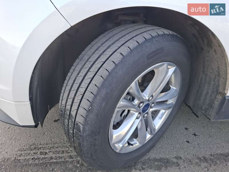 Внедорожник / Кроссовер Ford Edge 2015 в Одессе