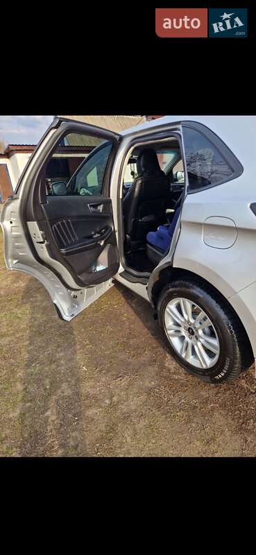 Внедорожник / Кроссовер Ford Edge 2016 в Киеве