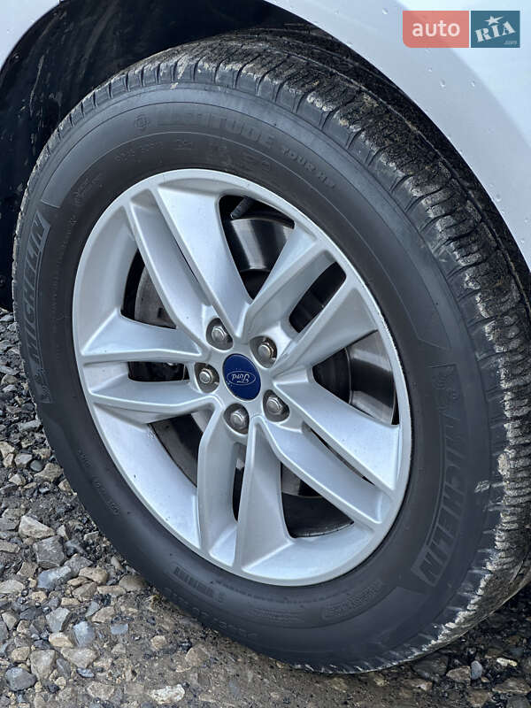 Внедорожник / Кроссовер Ford Edge 2016 в Ивано-Франковске фото 9 Внедорожник / Кроссовер Ford Edge 2016 в Ивано-Франковске