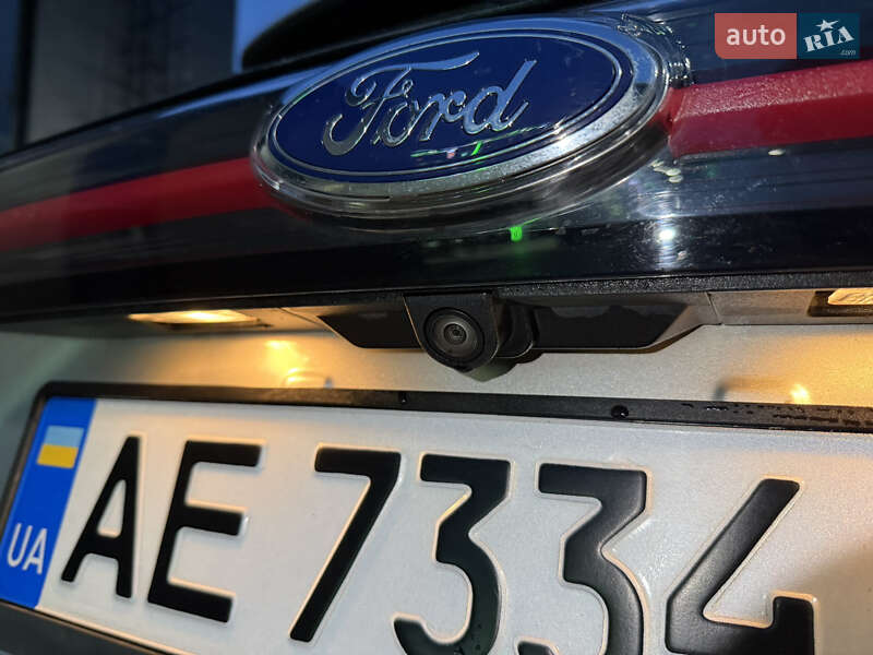 Позашляховик / Кросовер Ford Edge 2016 в Дніпрі