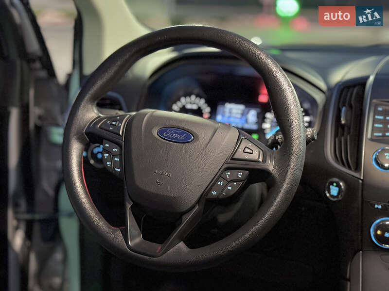 Позашляховик / Кросовер Ford Edge 2016 в Дніпрі
